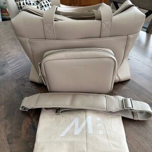 Monos Metro Duffel Bag w/snap on Kit - Ivory